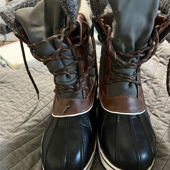 Dream Paris Size 10 mid calf - Picture 3 of 5